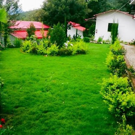 The Village Retreat Resort , Guptkashi Gupta Kashi Экстерьер фото